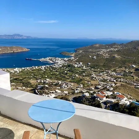 Holiday home Castle Seaview Retreat *