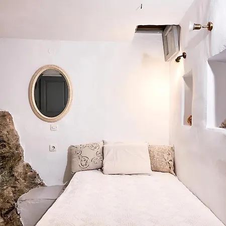 Castle Seaview Retreat Holiday home Serifos Town